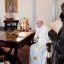Guzmán discusses debt with Pope Francis at the Vatican