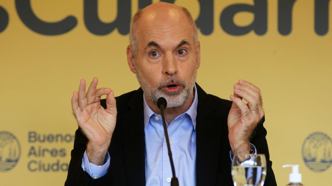 Buenos Aires City Mayor Horacio Rodríguez Larreta delivers a press conference.