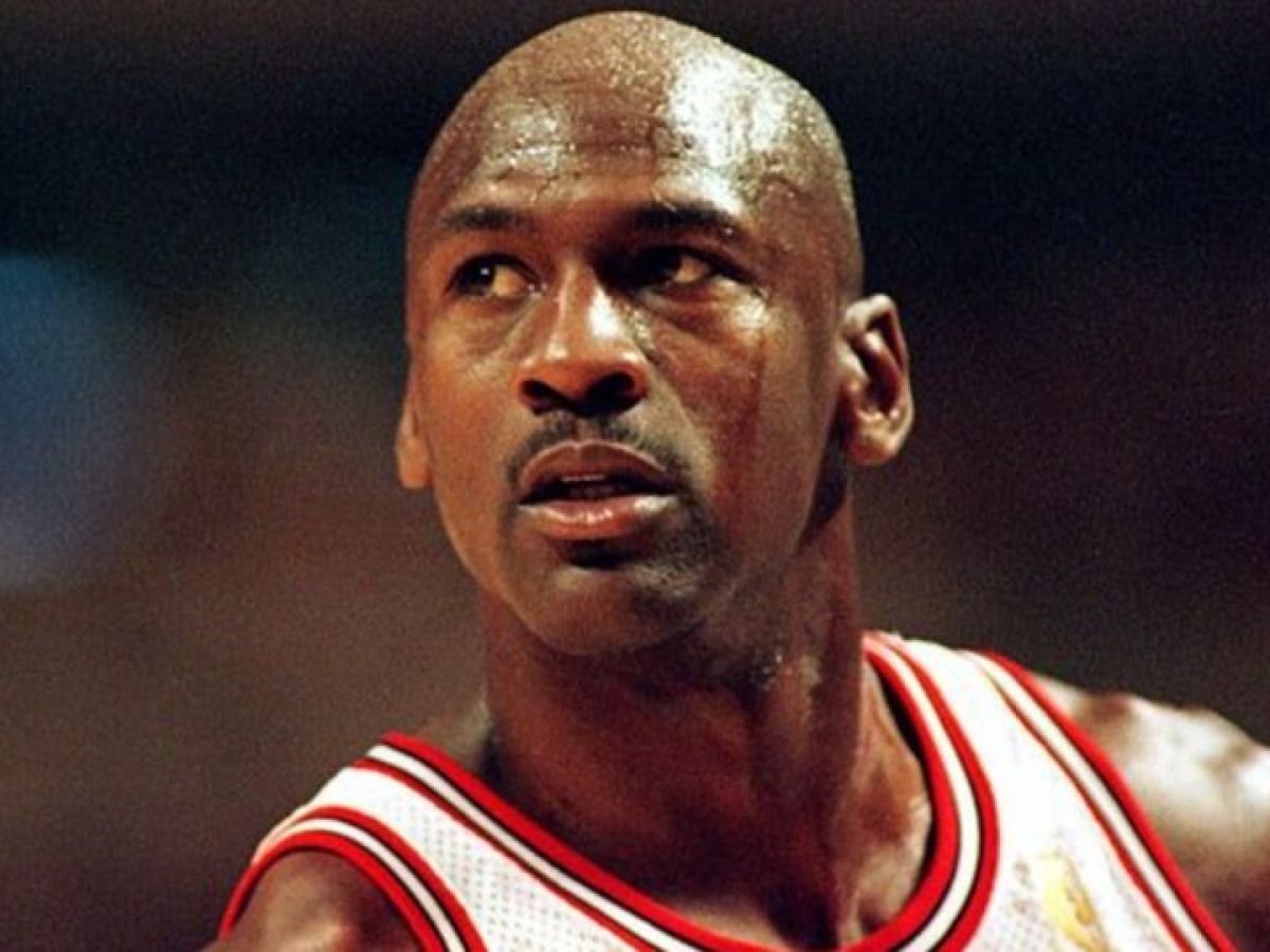 Anotar Rechazo Lugar de nacimiento El 16 de abril de 2003 Michael Jordan se retiró definitivamente del básquet  - Radio Perfil