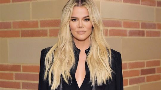 KHLOE KARDASHIAN