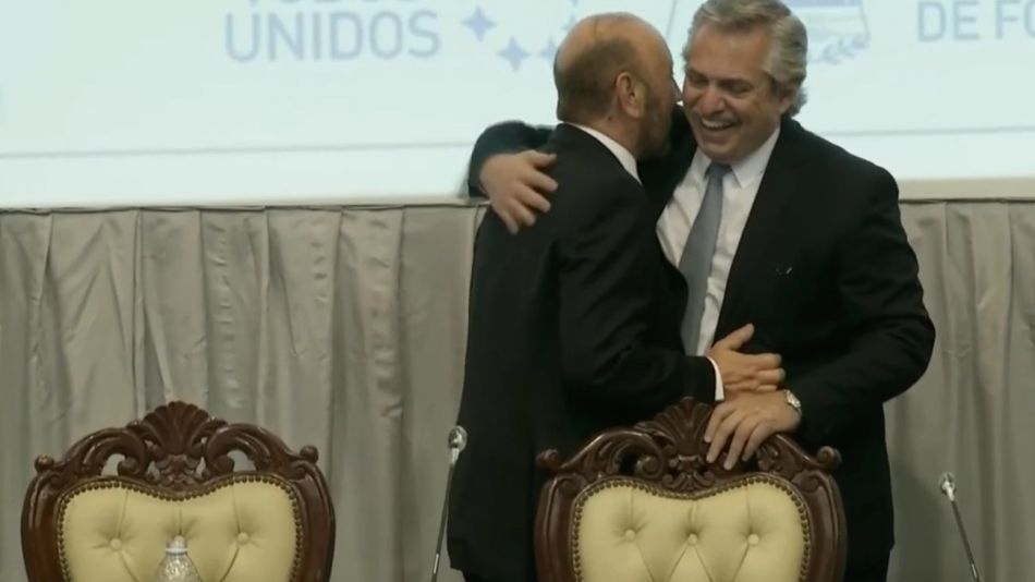 alberto fernandez con Insfran 20210415