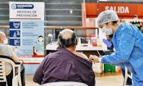 20210418_vacunacion_covid_cedoc_g