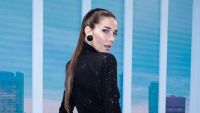 Juana Viale, "la chica de negro" que revolucionó con su look en "Almorzando con Mirtha"