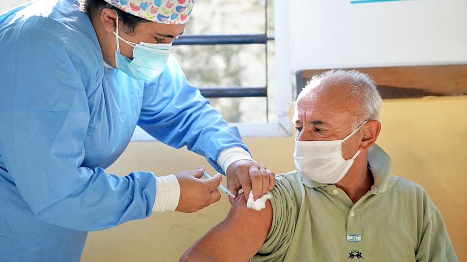 20210418_vacunacion_coronavirus_cedoc_g