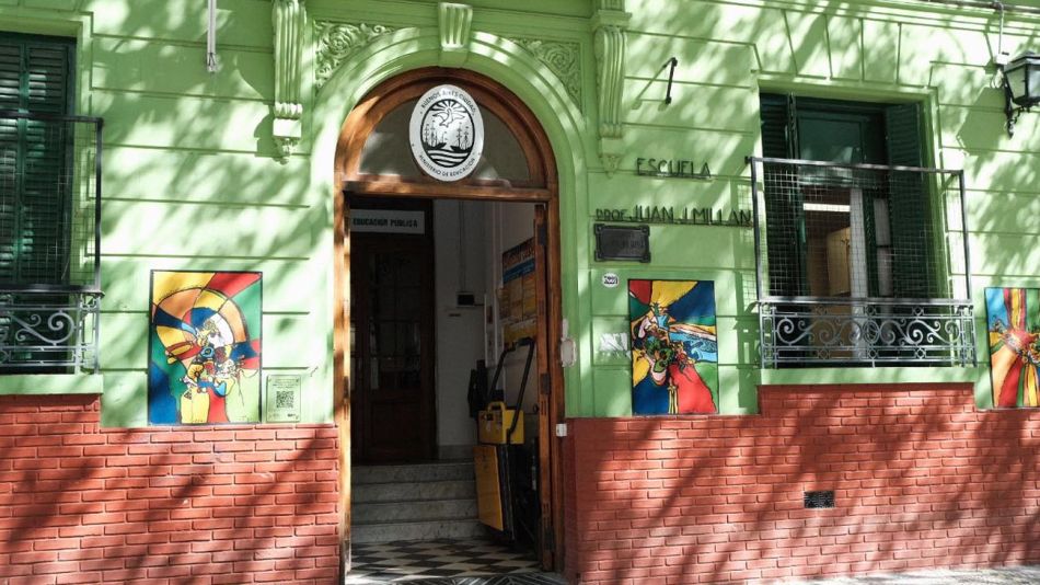 Escuelas con restricciones 20210419