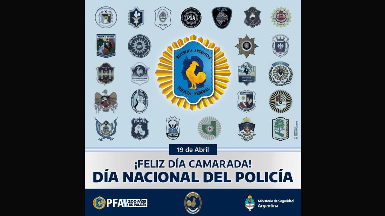 la virgen María como Comisario de la policía Federal