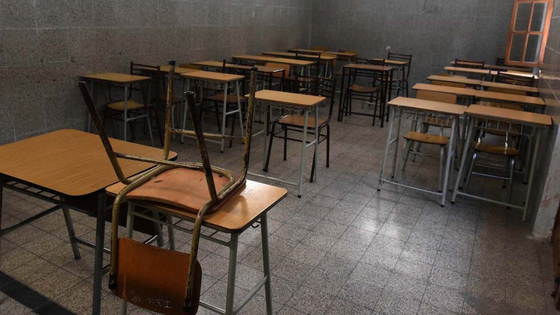 They would reduce repetition in Buenos Aires secondary schools: they will debate the modification of the educational system