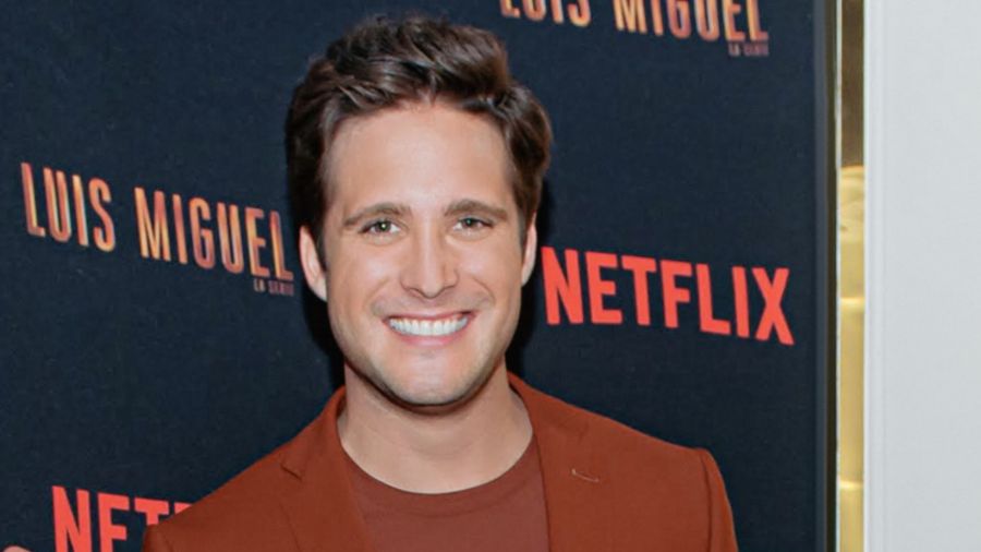 Boneta está enamorado y ya no lo oculta