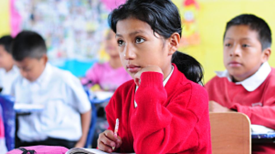 Premio UNESCO educación de niñas y mujeres 2021