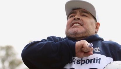 DIEGO MARADONA FALLECIÓ EN LA MADRUGADA DEL 25 DE NOVIEMBRE.