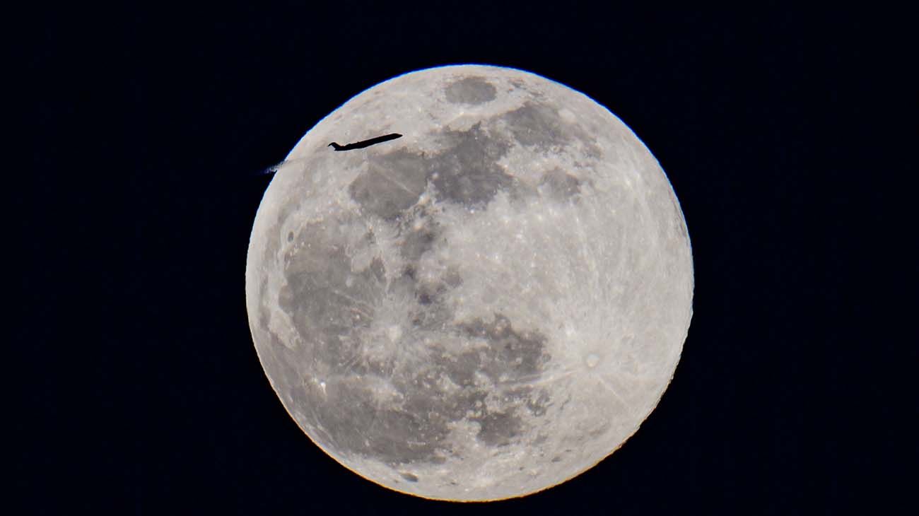 SuperLuna en el mundo