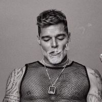 Con tacos: así fue la audaz producción de fotos de Ricky Martin
