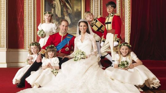 William y Kate una década de amor: cada detalle del vestido de bodas que enloqueció al mundo