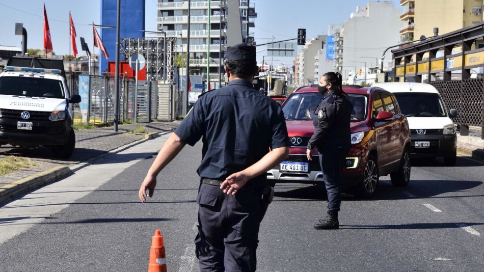 Exhaustivos controles ante las nuevas restricciones. Accesos a Provincia de Buenos Aires.