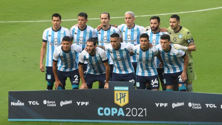 RACING NECESITA GANAR PARA SEGUIR CON CHANCES DE CLASIFICACIÓN. //FOTOBAIRES