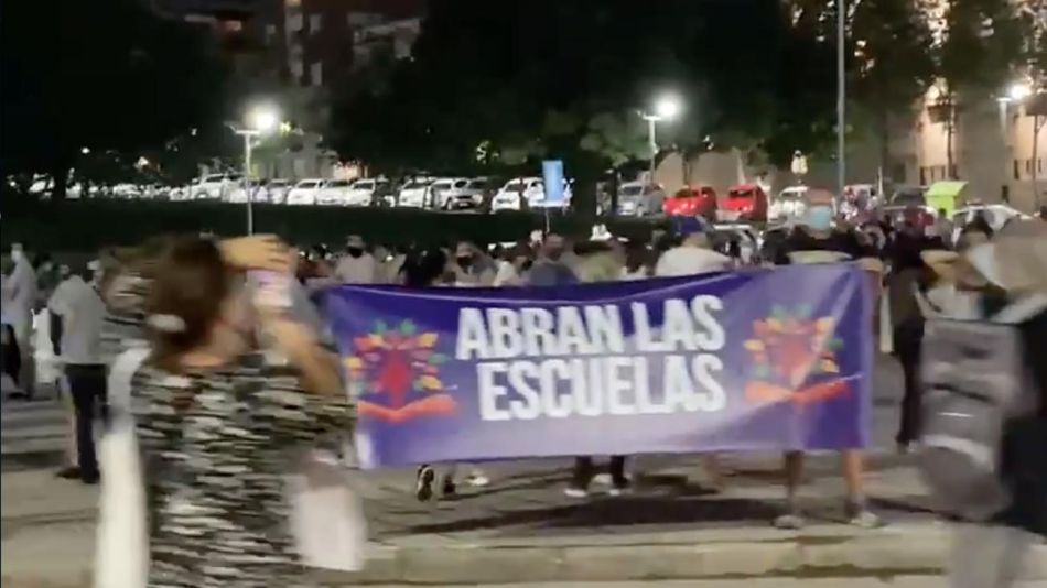 manifestación monumento a la bandera 20210504