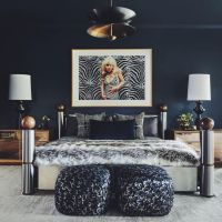 Conocé la nueva casa de Miley Cyrus decorada por su madre: animal print, color y mucho rock