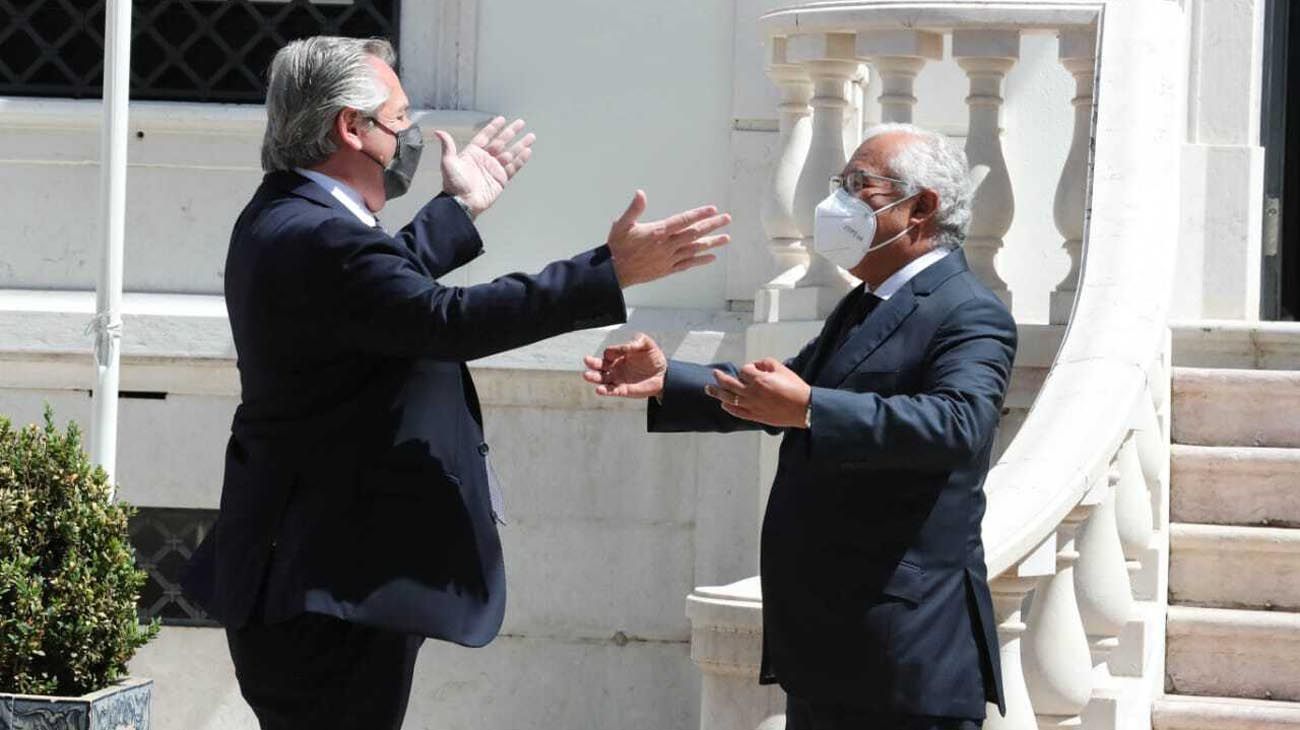 Alberto Fernández con Marcelo Rebelo de Sousa presidente de Portugal