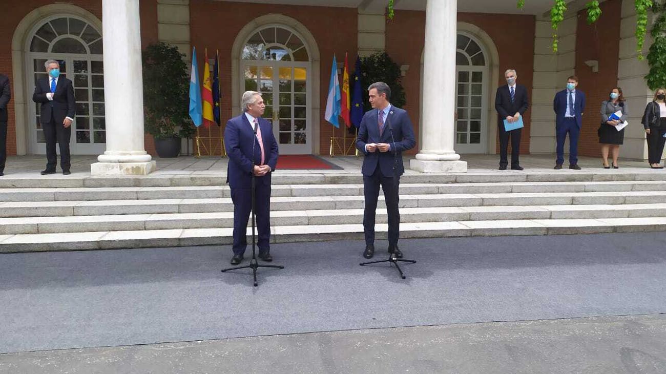  Alberto Fernández y Pedro Sánchez