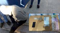 detienen a un hombre que vendia vacunas de sinopharm 20210511