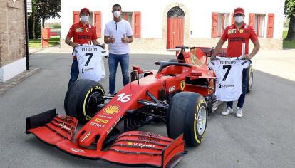 Cristiano Ronaldo visitó la fábrica de Ferrari y de paso compró una