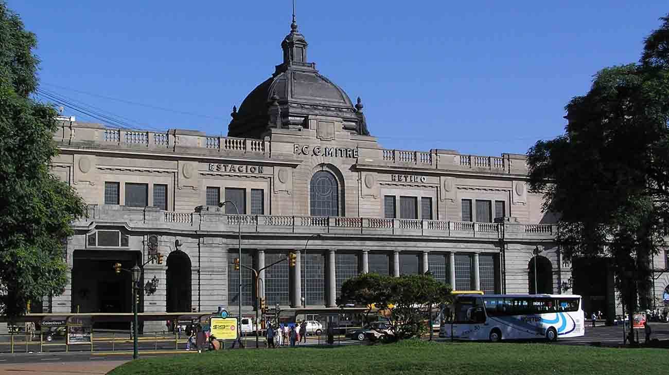 Constitución, Once, Lacroze y Retiro que fueron declaradas Monumento Histórico Naciona