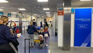 Ezeiza, sábado 15 de mayo: los hisopados a cargo de laboratorios Stamboulian.