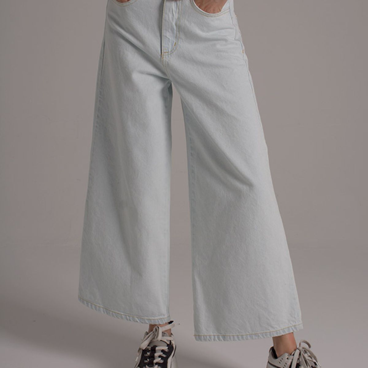 Marie Claire | Jeans wide leg: Estas son las razones para tenerlos ya