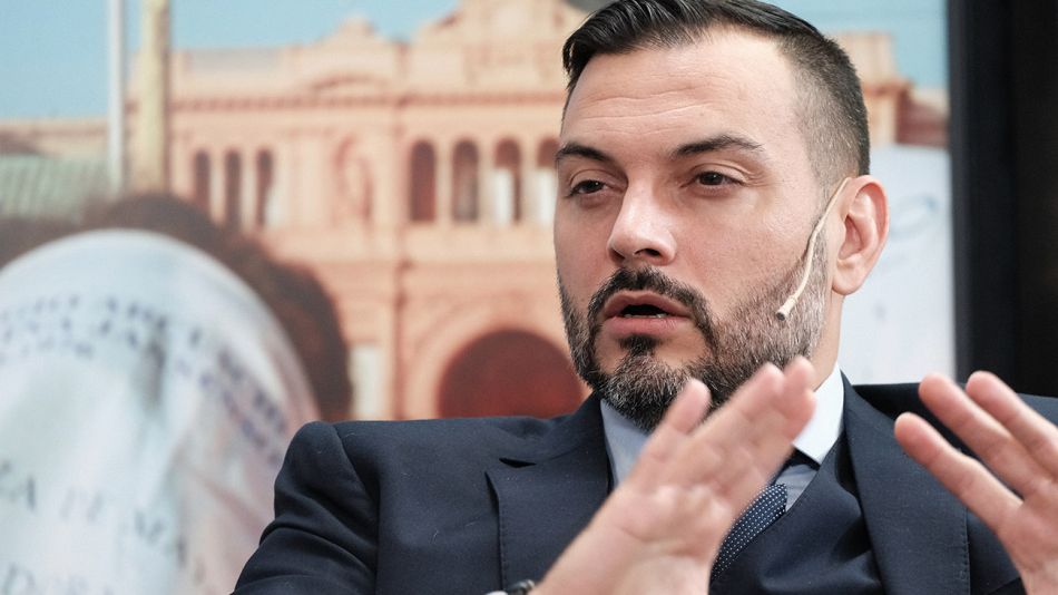 ENTREVISTA DE JORGE FONTEVECCHIA A EMMANUEL ALVAREZ AGIS 20210517