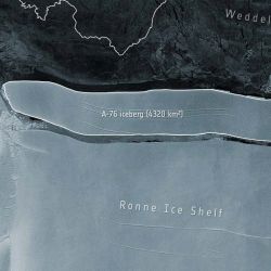 Los científicos no atribuyen esta ruptura en particular al cambio climático, sino que consideran que es parte del ciclo natural del desprendimiento de icebergs en la región.