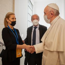 Fabiola Yáñez en su visita al papa Francisco