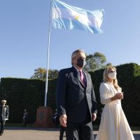 Fabiola Yáñez y su look patrio para el 25 de mayo