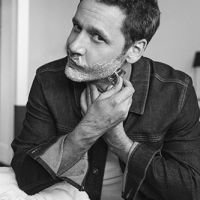 Benjamín Vicuña y el íntimo álbum de fotos que lo muestra en su "día a día"