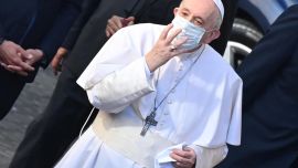 El papa Francisco desligó a Putin de la guerra en Ucrania y estallaron las críticas en redes sociales