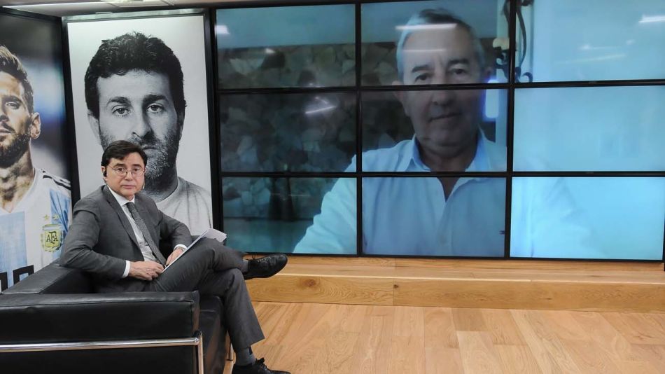 Julio Cobos, en la entrevista con Jorge Fontevecchia.