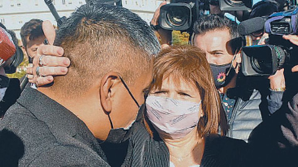 20210529_patricia_bullrich_luis_chocobar_cedoc_g