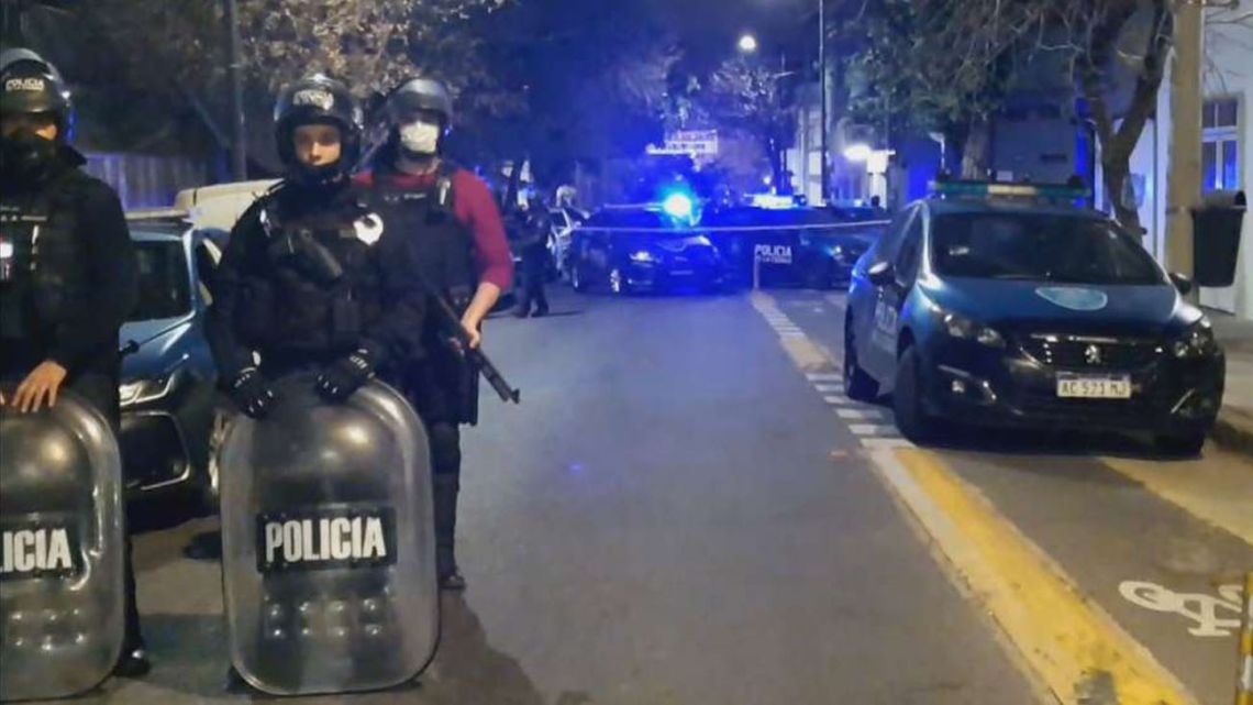 Parque Saavedra: policía de civil mató a un ladrón que quiso robarle el ...