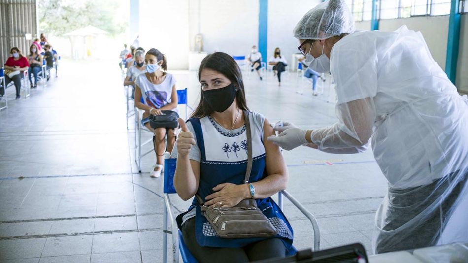 Vacunacion docentes 20210601