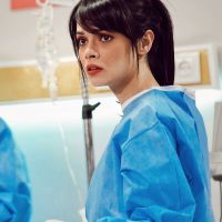 Conocé a Sinem Ünsal, la doctora Nazli en Doctor Milagro