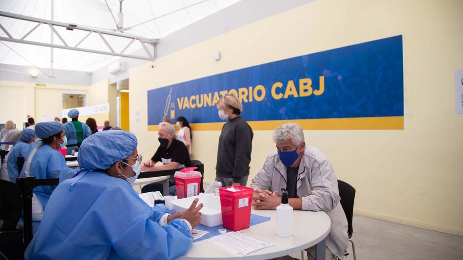 vacunación en Clubes 20210608