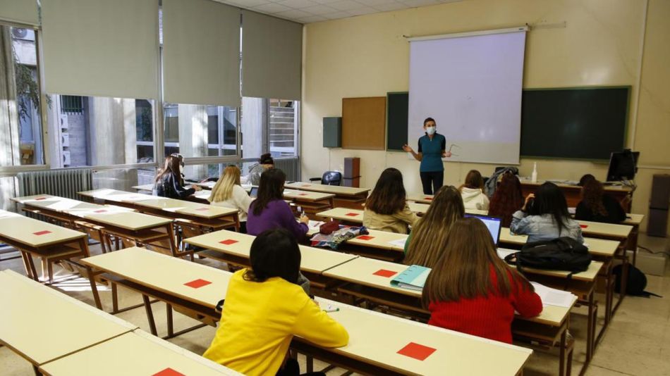 estudiantes universitarios 20210609
