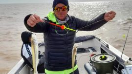 El mejor momento para pescar es después del mediodía.