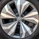 Volkswagen T-Cross Highline vs Chevrolet Tracker Premier