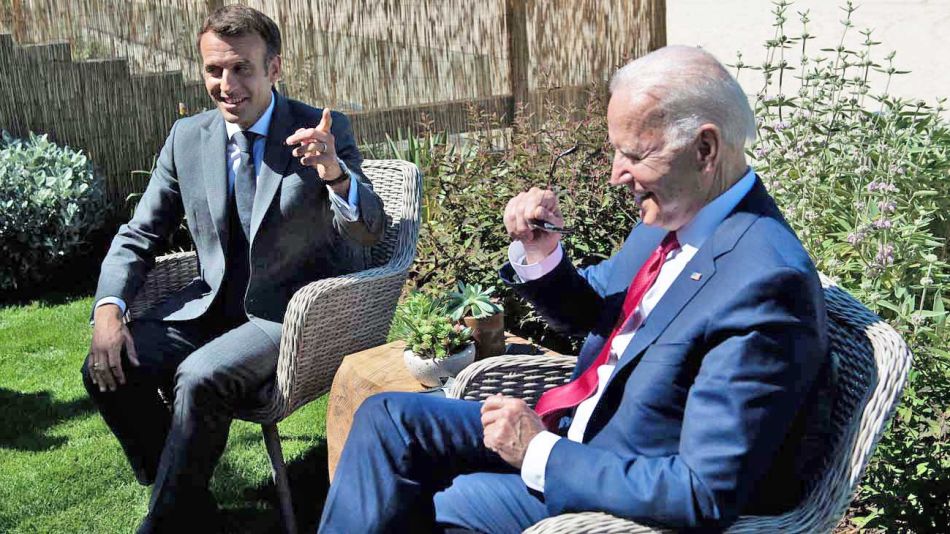 20210613_joe_biden_macron_afp_g