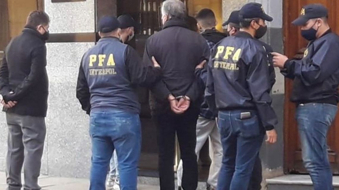 Walther Klug Rivera was arrested near a hotel in Balvanera.