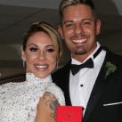 Por qué Mónica Farro no se divorcia de Leandro Herrera 