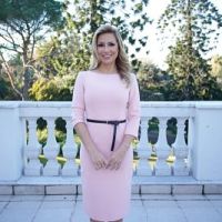 Fabiola Yañez volvió a deslumbrar con su look