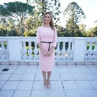 Fabiola Yañez volvió a deslumbrar con su look