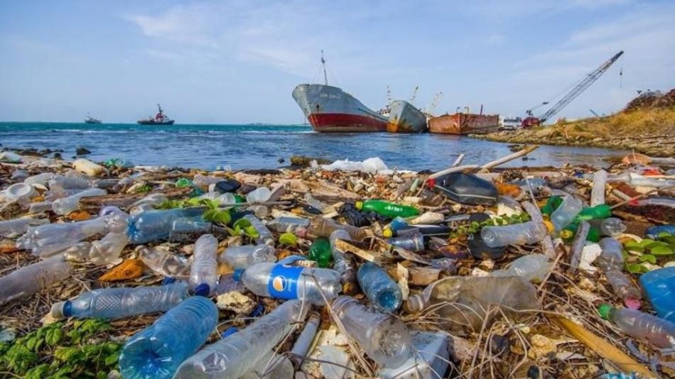 Alerta mundial: los desechos plásticos en los mares pueden triplicarse en 2040