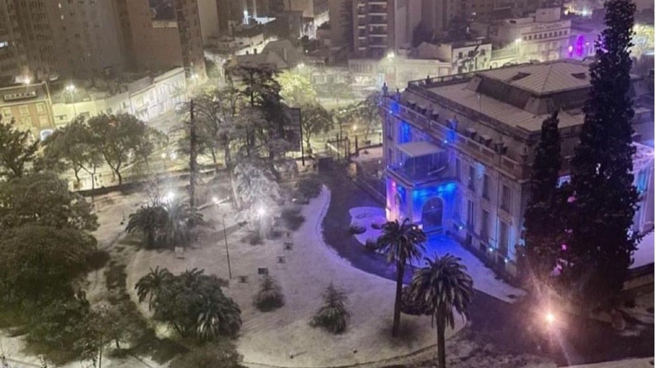 La ciudad de Córdoba nevada.